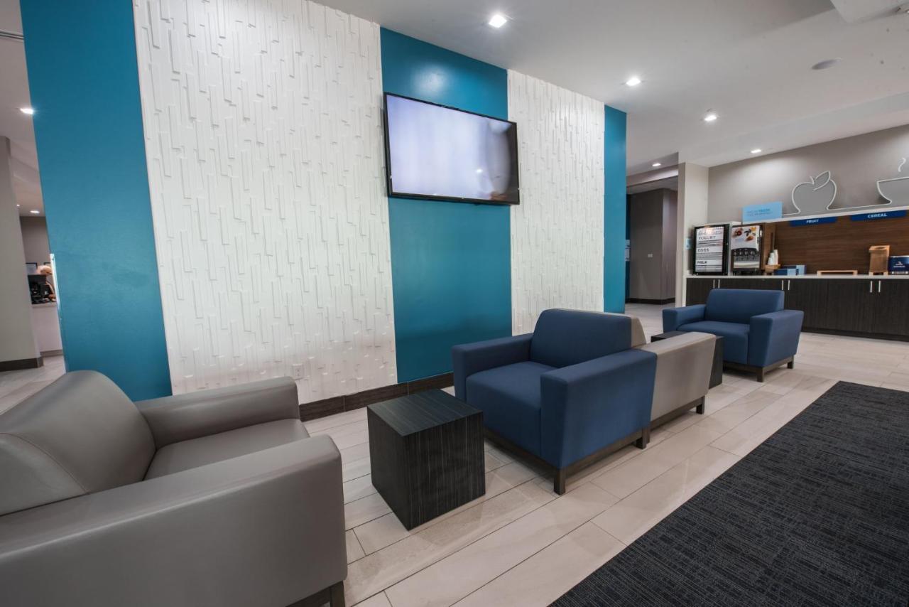 Holiday Inn Express & Suites Houston - Hobby Airport Area By Ihg Exterior photo