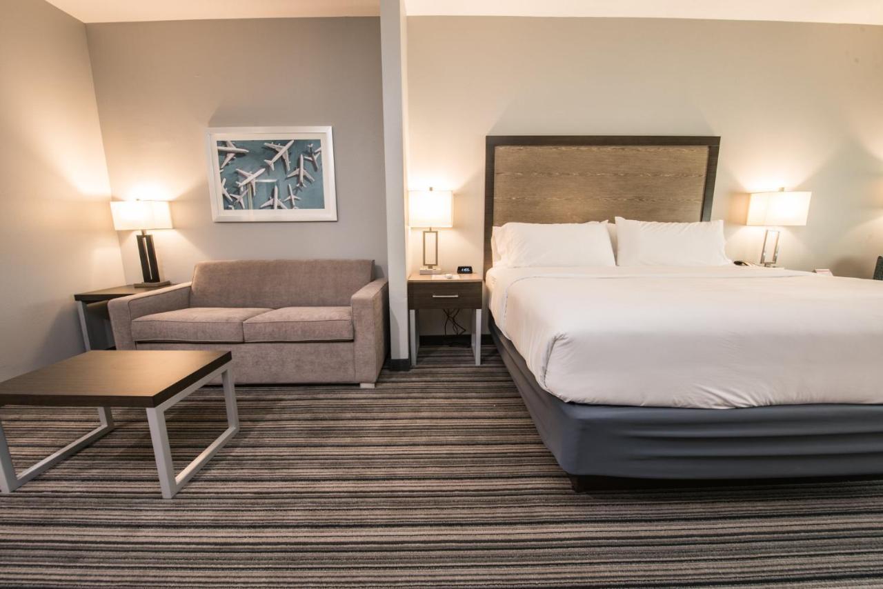 Holiday Inn Express & Suites Houston - Hobby Airport Area By Ihg Exterior photo