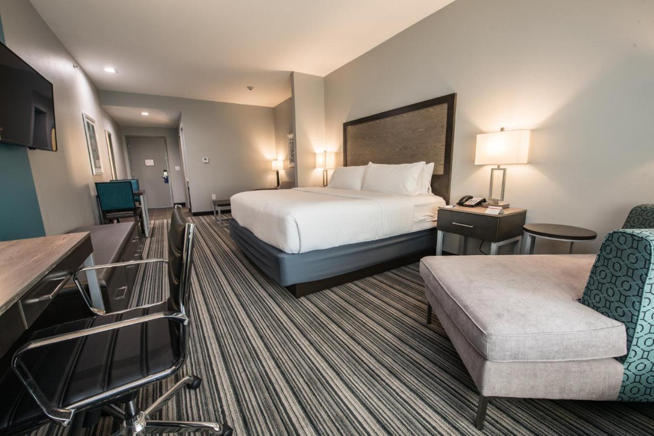 Holiday Inn Express & Suites Houston - Hobby Airport Area By Ihg Exterior photo