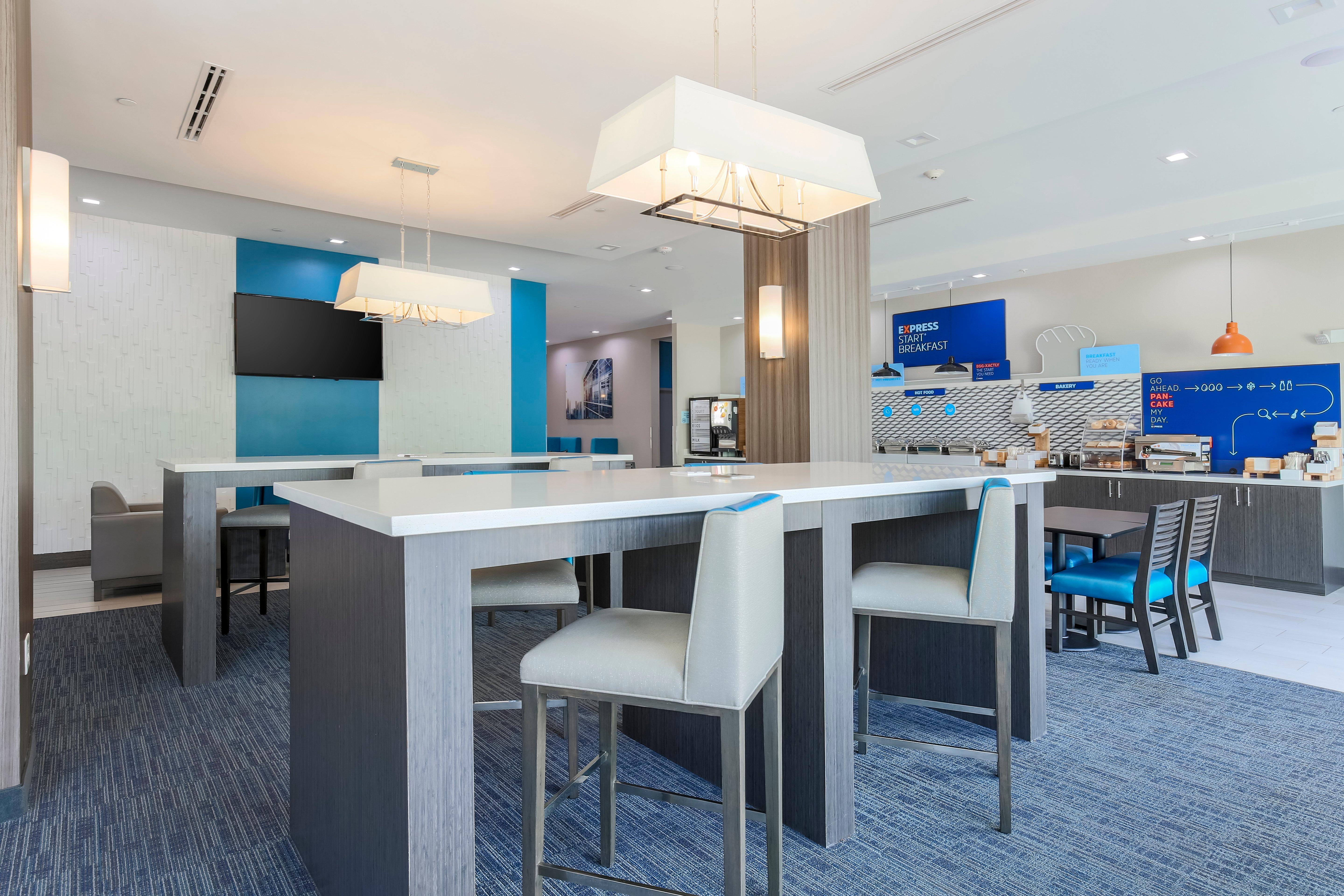 Holiday Inn Express & Suites Houston - Hobby Airport Area By Ihg Exterior photo